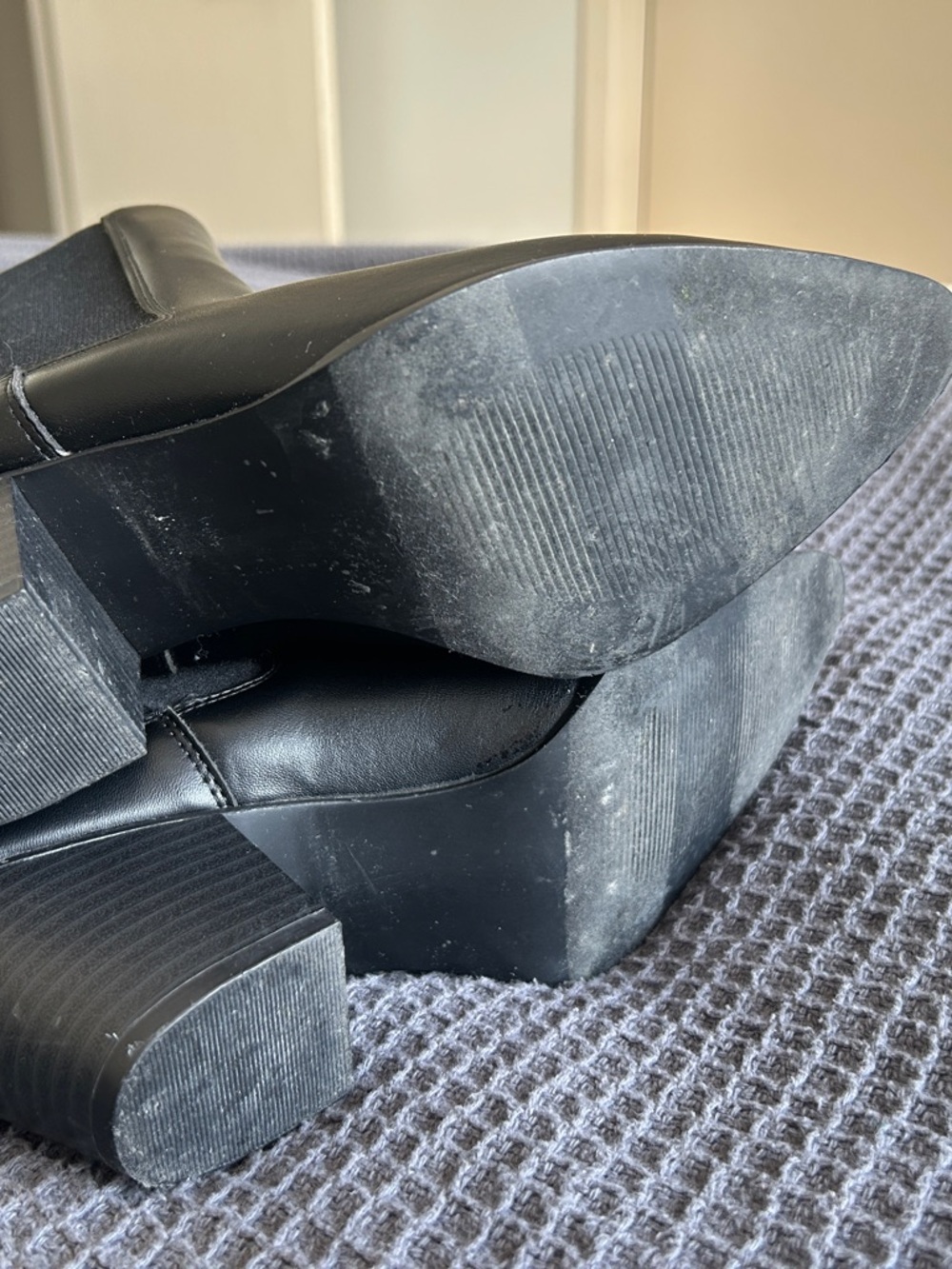 Gap: Black Leather Tall Ankle Boots - Size 8 - Picture 8 of 8